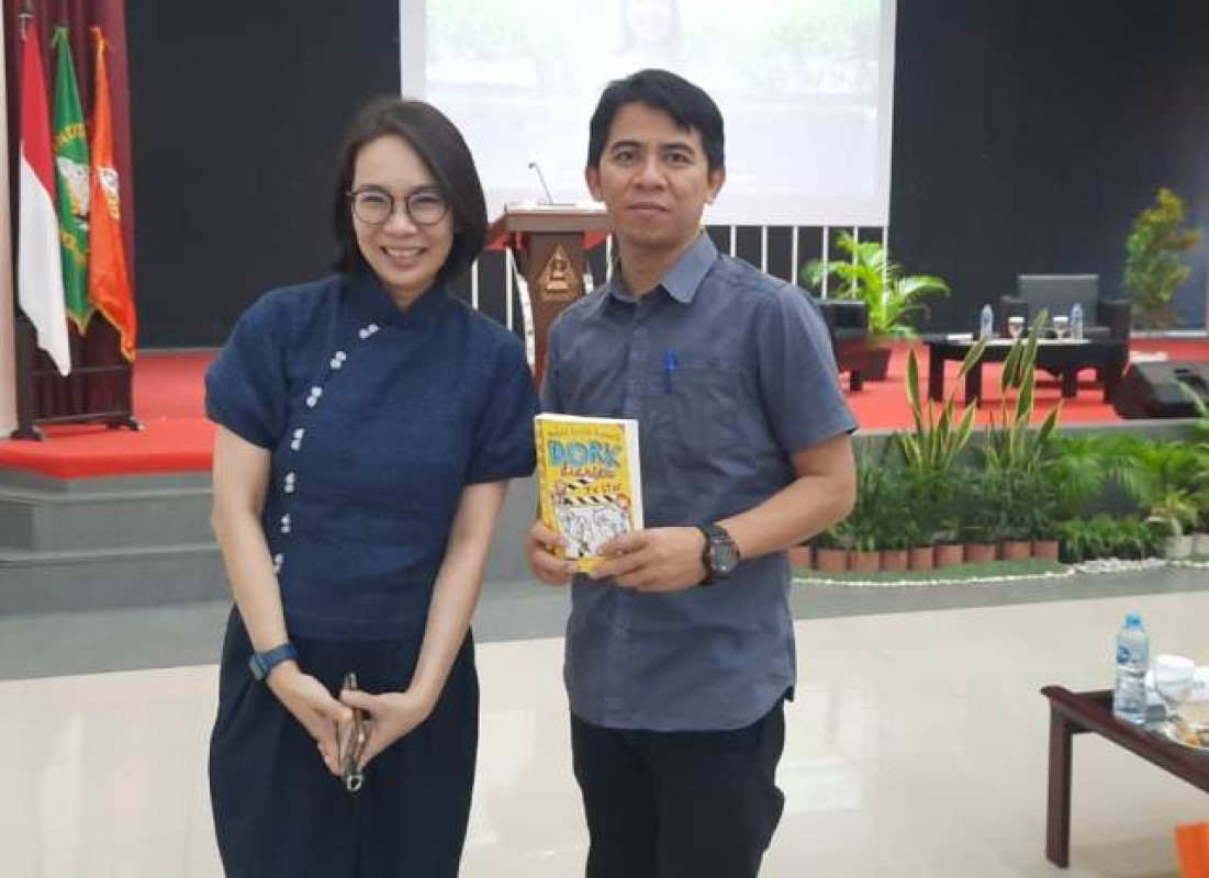 Belajar Membaca ke Singapura