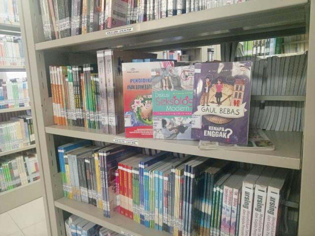 Ketika Buku Bicara, Masyarakat Bungkam: Tabu dalam Literasi Seksual