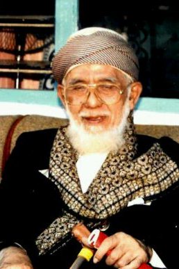 MENELADANI KEPRIBADIAN ABUYA DIMYATHI