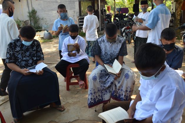 Peran Literasi Digital dalam Kehidupan Sosial Remaja