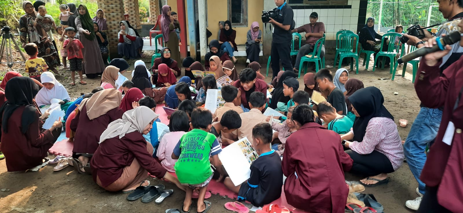 Membumikan Gerakan Literasi